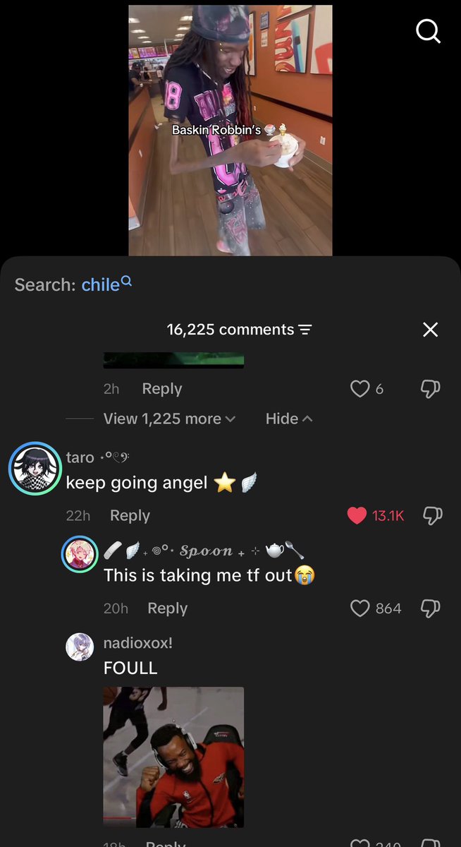 yoseveil's tweet photo. BRO 😭😭 https://t.co/0h8YJdeLLO
