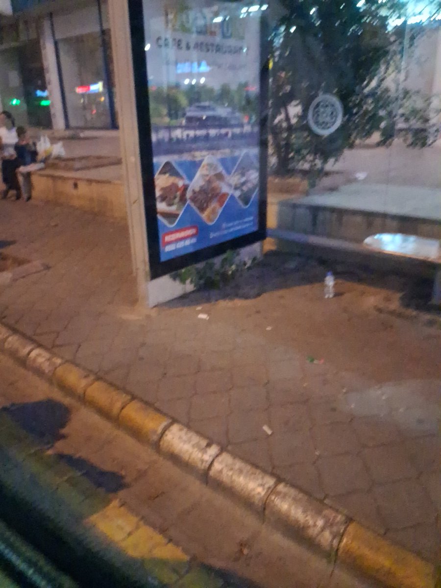 Fethiyelimi's tweet photo. Bugün hiç twet gelemedi okul+etüt vardı anca bindim otobüs https://t.co/jxF3OuuRUs