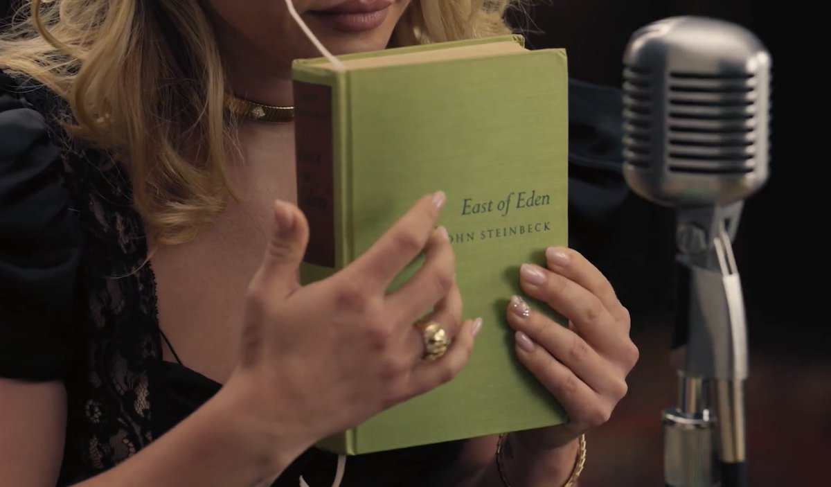 nmishik's tweet photo. florence doing asmr for east of eden while looking this gorgeous 😭 life is good man https://t.co/HDxdzaVxTr