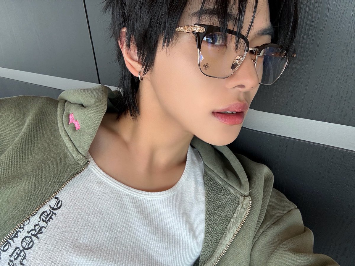 ryonaeei's tweet photo. 크롬하츠의 악마 https://t.co/uMzecxsQae