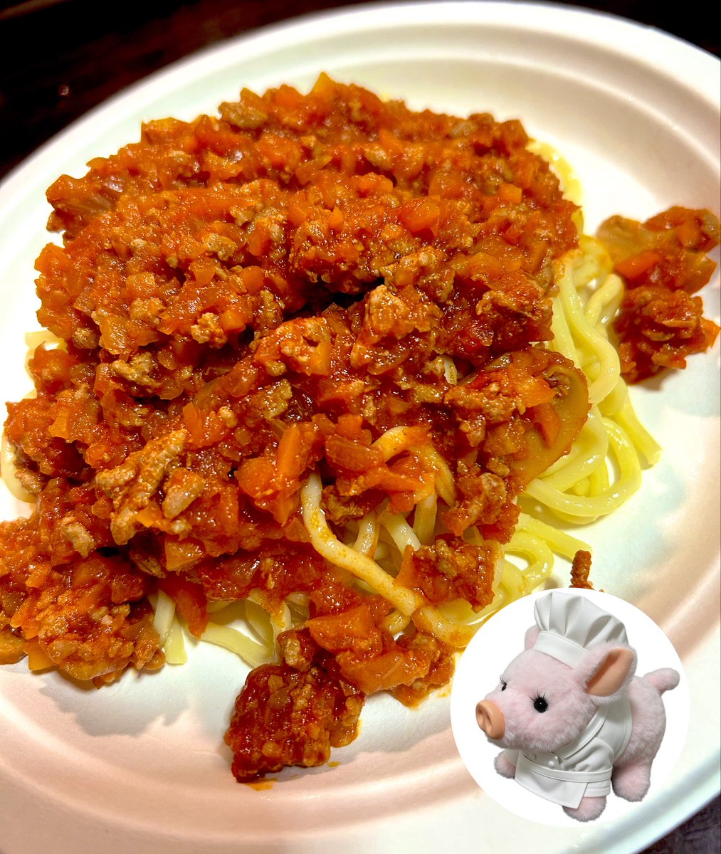 kaasuu_777's tweet photo. 今日は、私の思い出のミートソースパスタを作りました📕♡
お母さんが作ってくれた甘くて優しい味のミートソース作れたよ( ∩¨∩ )

初めて買ったレンチンで出来るパスタはソフト麺な感じでした🫰

今日もたくさん遊んでくれてありがとう🫶
 #かっすー https://t.co/6EWJCc2LLx