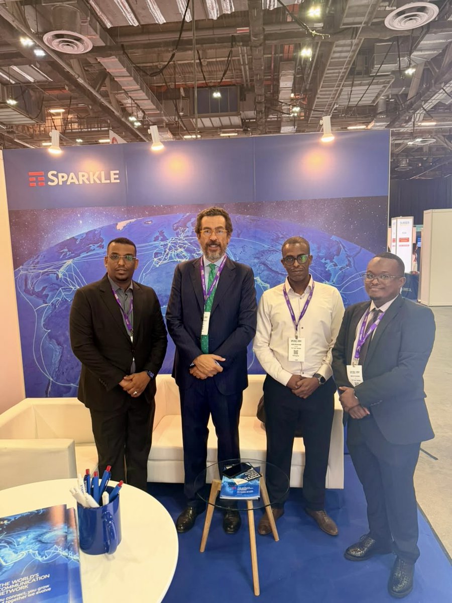 TO7Network's tweet photo. Connecting global subsea infrastructure and shaping the future of digital connectivity at Submarine Networks World 2026 in Singapore! 🌐🚀

Great insights and fruitful discussions with industry leaders and partners on behalf of TO7 Network. 

Laying strong foundations for upcoming strategic collaborations that will empower our digital ecosystem.

Exciting milestones ahead!

#Djibouti #SNW2026 #To7Network #Sparkle #EXPO  #SubMarineNetworks