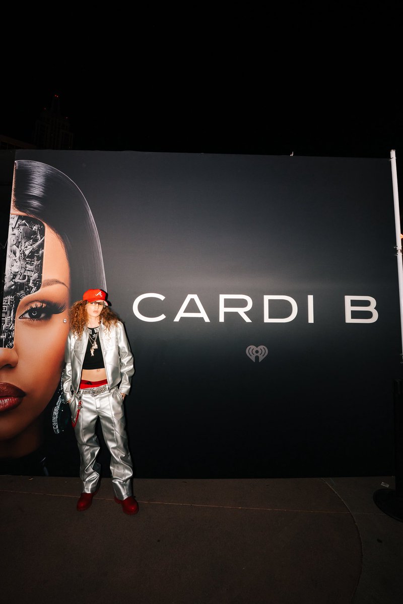 BeijaMVelez's tweet photo. New Creative Consultant role 🏆 Excited to announce I was hired by @iamcardib’s manager, Patientce (@iamkingpee), to be a Creative Consultant for her management company “Fifth &amp; Freedom”. 6 months supporting her visions across Cardi’s festival performances, activations, &amp; more! https://t.co/tZh8hZS5o9