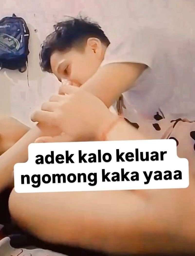 weooyo's tweet photo. Klo keluar ngomong loh 

https://t.co/lIDPVgzGeW https://t.co/zhyhqH0Wpc