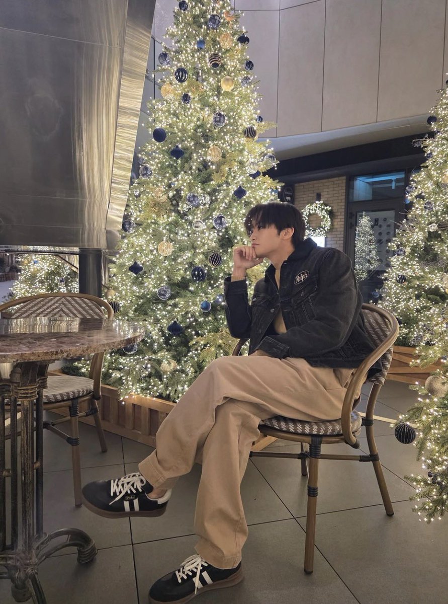 khawwwvvv's tweet photo. ไม่ต้องเผื่อใจ เพราะมันชัดเจนในเลนเรา https://t.co/Xfgptd8GiH