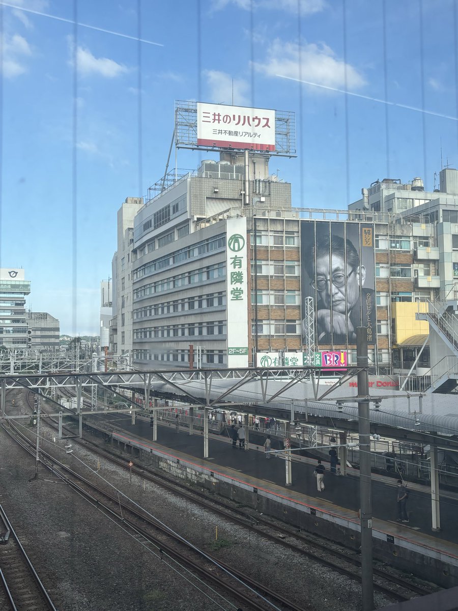 RedEX_special's tweet photo. 藤沢駅前の名物、解体延期になるのか？資材高騰と作業員不足の深刻さ？ https://t.co/FbJ4uapOCV