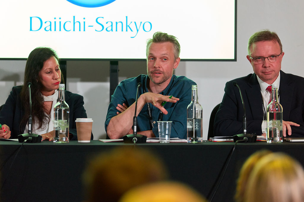 TotalPolitics's tweet photo. Thanks to @SoniaKumarMP PPS @DHSCgovuk, @naserturabi Dir. Health Pol. @CR_UK. @DrStephenHarden Pres. @RCRadiologists, @rachelpower222 CEO @PatientsAssoc, Steve Haines @macmillancancer, James Hargrave @DaiichiSankyoUK for speaking at the National Cancer Plan event #HandCF26 #Lab26 https://t.co/lucxXcKRgH