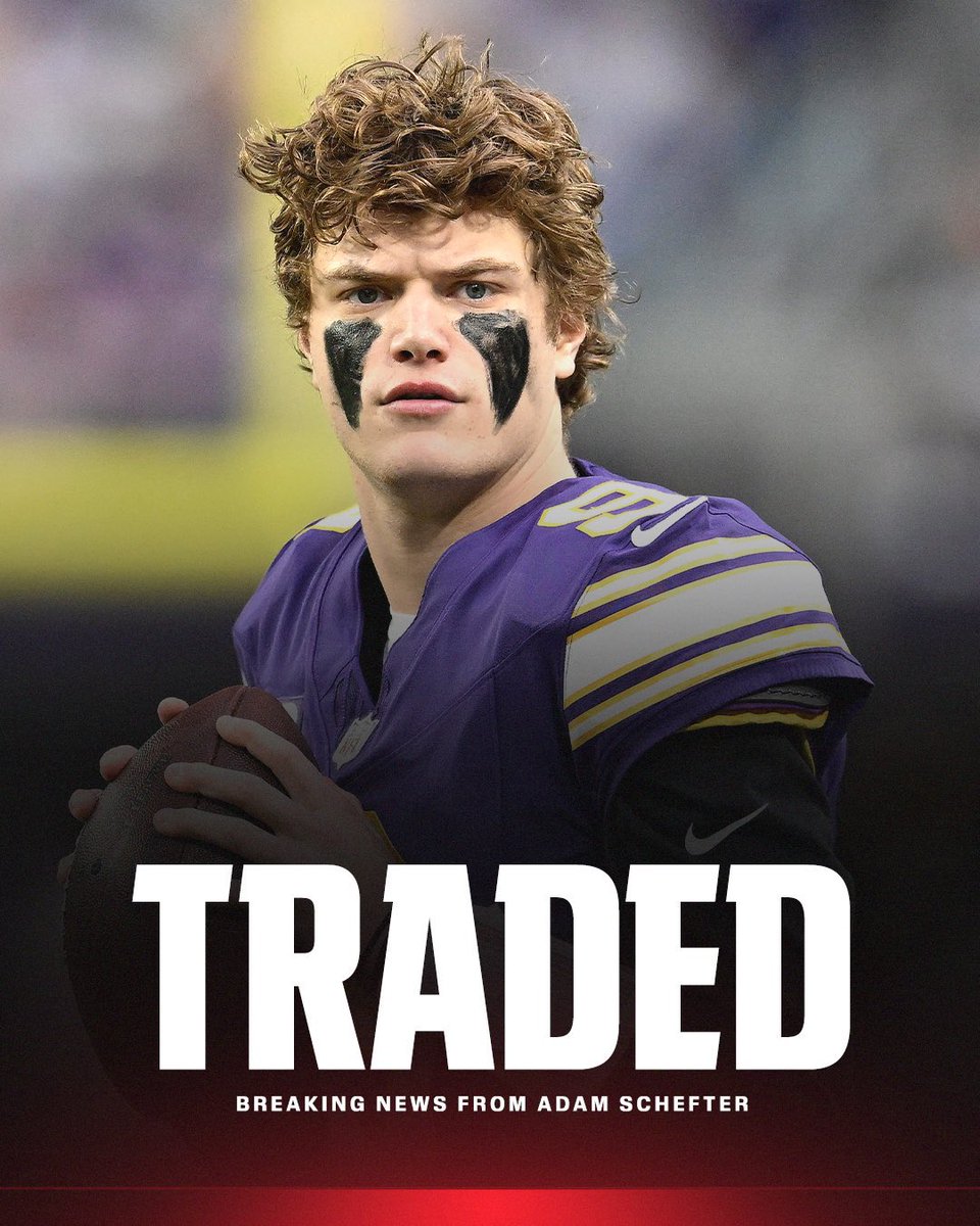Lonbehold2_'s tweet photo. @SotaMatt3 lol guess we’ll never see! #Skol https://t.co/gwbh084z0O