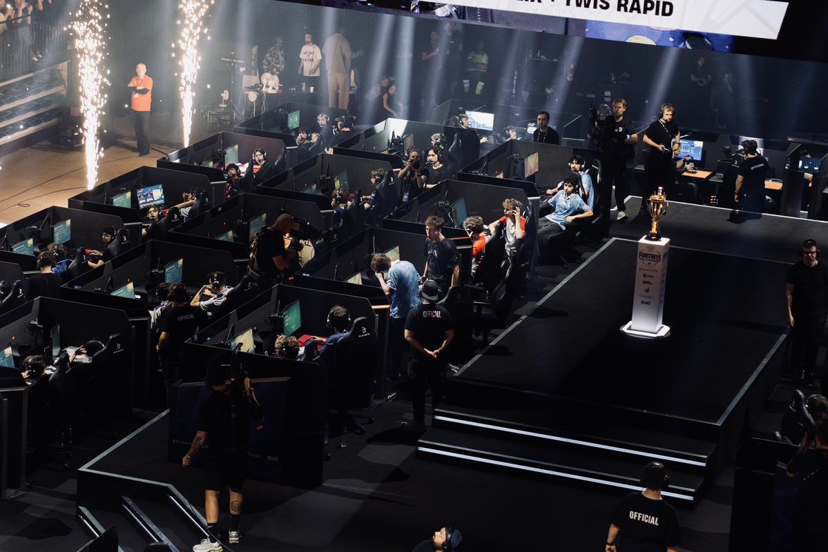 landostudios1's tweet photo. Unreal weekend! Super proud of the guys. Thank you Belgium https://t.co/ZDbk5NNvxv