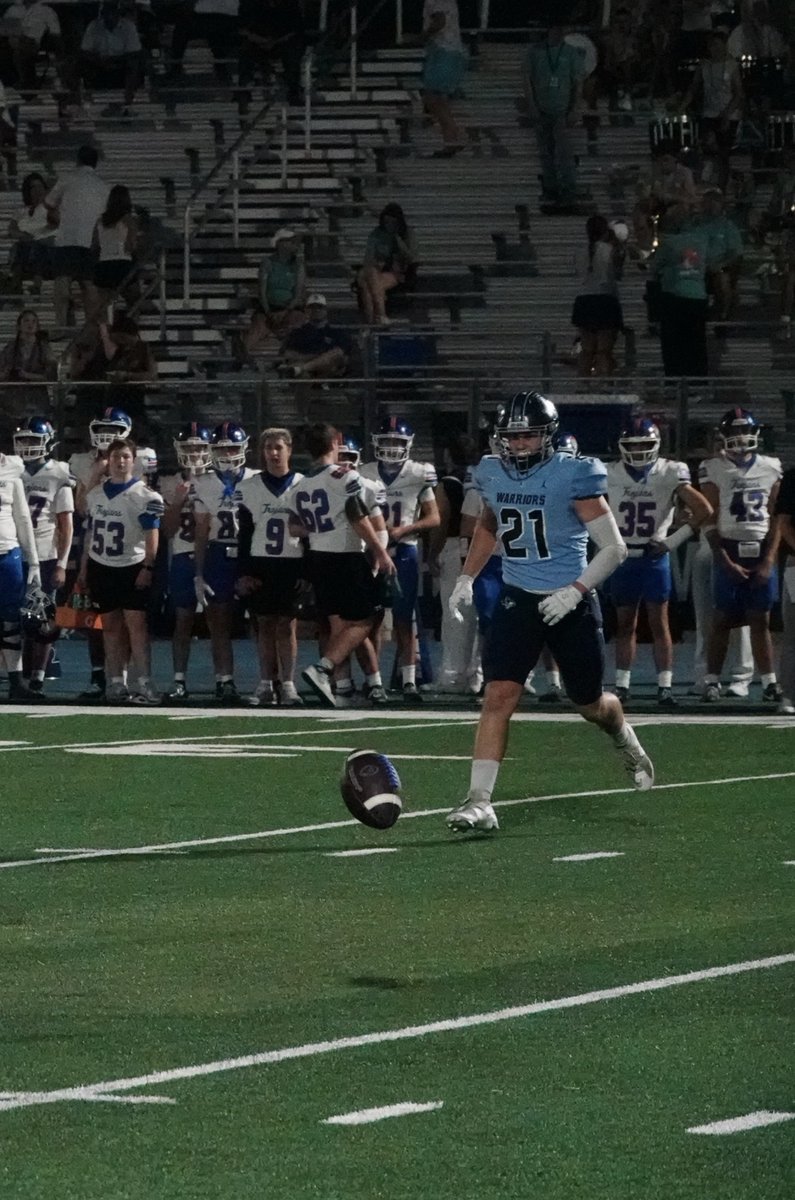 ColeMurray_7's tweet photo. Trinity Christian v. Liberty Warriors https://t.co/l4mhc3XGD7