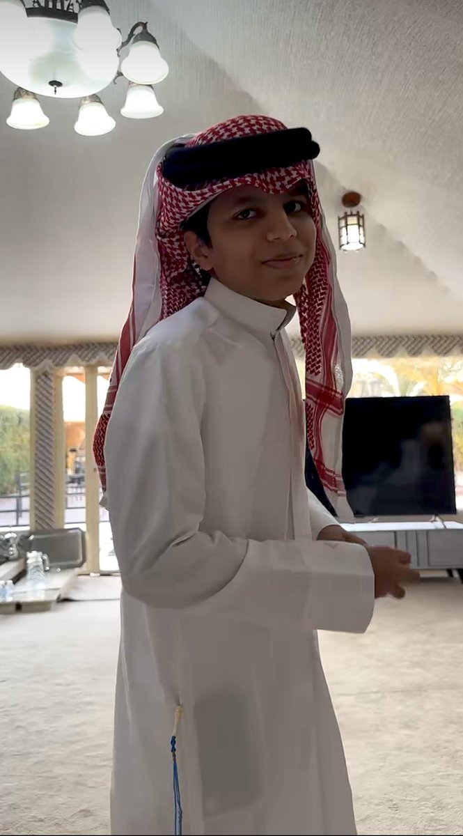 i9fct's tweet photo. اقسم بالله لاكلك انت وخدودك 😭😭 عيونه اكثر شي يلفتني ماشاءالله #حمد_قزيع_السهلي https://t.co/jal9aLhwQG