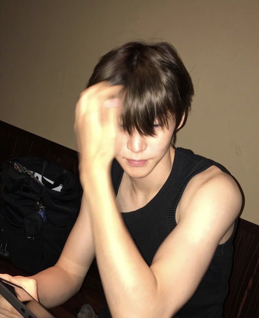 jjajang520's tweet photo. 짭오빠 송군 
여친 생겼다고 여주한테 소홀해졌으~~..,,;
이제 간식도 안 주고 말이야… |(￣3￣)|

#돌사연애 https://t.co/mocEZuzaOg