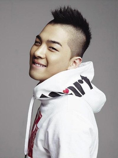 tfit780's tweet photo. I remember in Big Bang’s early days, every young Asian guy wanted their hair to be like Taeyang’s.

But I was the oddball that told my hairstylist, “give me hair like Daesung.” https://t.co/VhwqNJ1ZfU