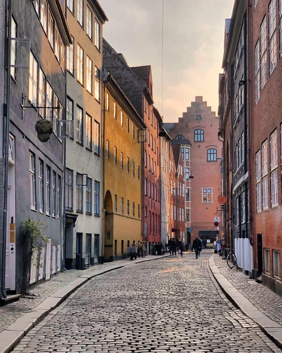 naturebeauty760's tweet photo. Copenhagen, Denmark 🇩🇰 https://t.co/DVryznOMN9