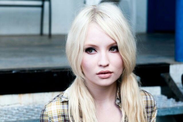 strawbunnybisou's tweet photo. i love her sm https://t.co/wfFz6sHZeP