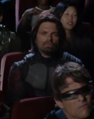 captaincupkick's tweet photo. The difference in their reactions is killing me 😭 https://t.co/AIUfxYlHe8
