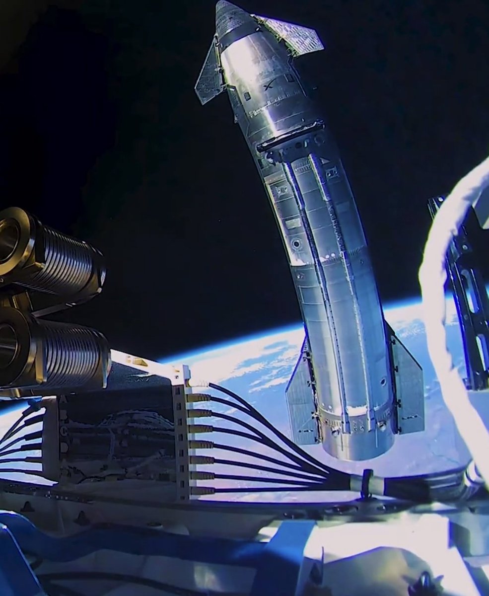 SpaceNosey's tweet photo. Lanzamiento ✅
Órbita ✅
Carga entregada ✅

Pero...
Algo ha salido mal para que SpaceX decidiera terminar la misión de forma prematura, esperemos que solo sea por precaución.

@SpaceX #Starship #Starbase https://t.co/oa3Ff36sOM