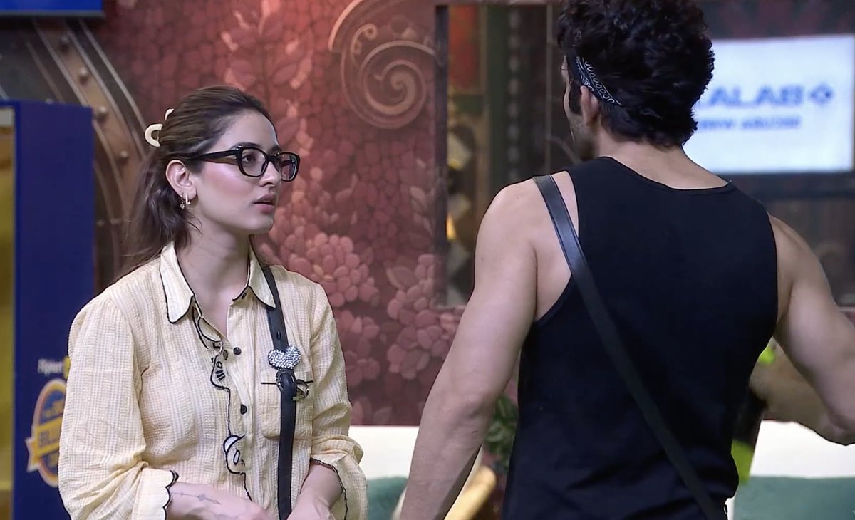 beingrachit_'s tweet photo. uditi: everyone said on wkv tht it was only qazi who stood for u.. u have said 10 times "very fragile ego' for qazi

aman went a step ahead: 'low iq bhi hai' like really aman???
#BiggBoss20 https://t.co/Qy0zOXKmy0