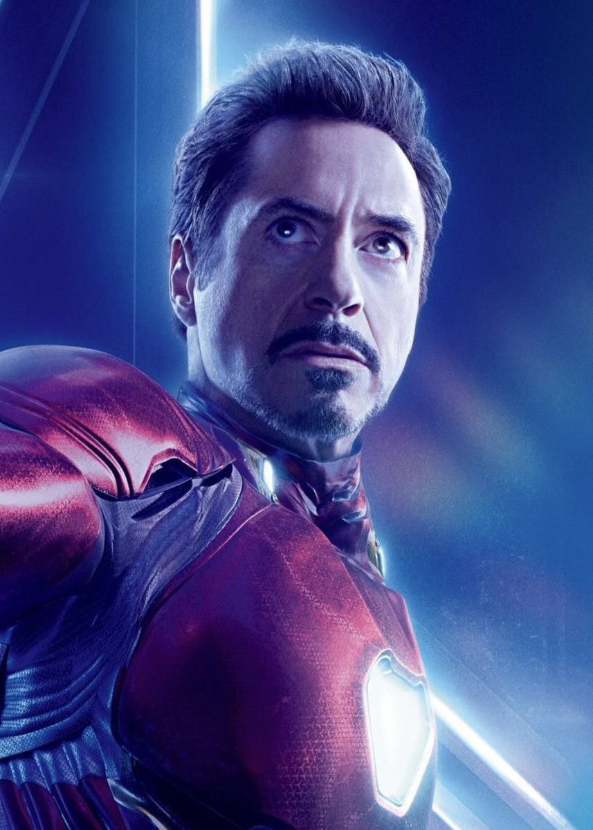 AvengersUpdated's tweet photo. The Russo Brothers say that the visual of Doctor Doom being created at the end of ‘AVENGERS ENDGAME: ENCORE’ was “planned all along.”

“There is certainly a symmetry [between Iron Man and Doom] at play here. There is an interesting examination of good and evil at play.”

(via @empiremagazine)