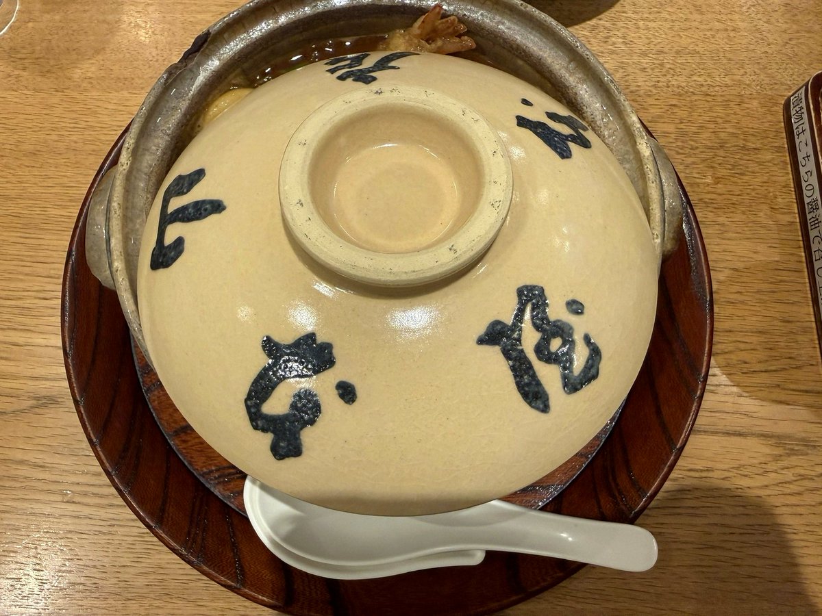 MartaCerveira's tweet photo. 確認したらミセスのMV全部こうなってんだ
え、いつから？？？ https://t.co/Qa42it9qBj