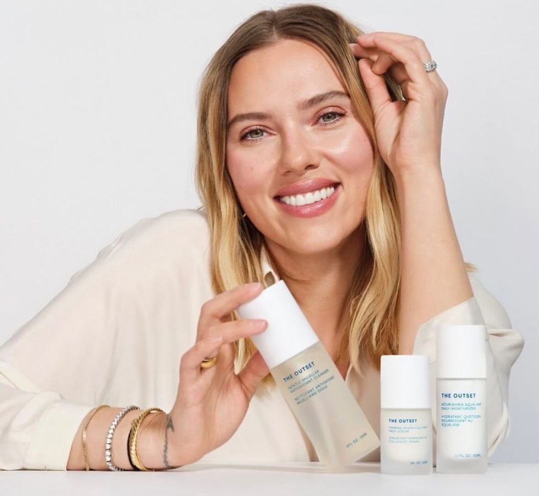 scarlettjssonbr's tweet photo. A marca de Scarlett Johansson, The Outset, encerrou as suas atividades 🥺

“Depois de uma jornada incrível, The Outset tomou a decisão de acabar com as operações. Somos muito gratos a todos que nos receberam em suas rotinas e nos apoiaram ao longo do caminho.“ https://t.co/fSgn6gS68O