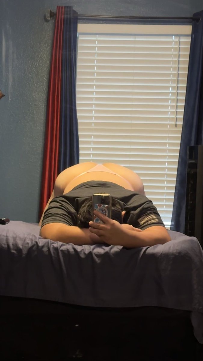 SubbottomRuby's tweet photo. Pink looks good on this thick ass 😘 what yall think? 🙈🫶🏻
#dallasbottom #dtxbottom #bottom #dallas #wata https://t.co/UMqWVumbrH