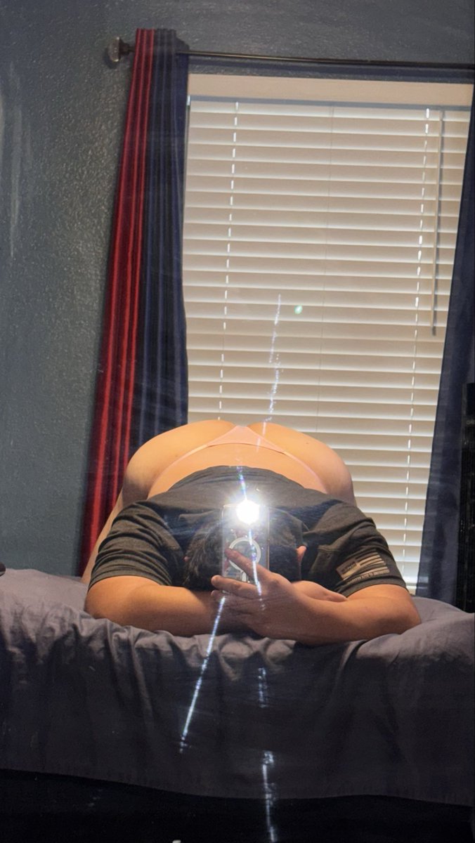 SubbottomRuby's tweet photo. Pink looks good on this thick ass 😘 what yall think? 🙈🫶🏻
#dallasbottom #dtxbottom #bottom #dallas #wata https://t.co/UMqWVumbrH