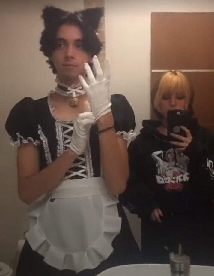 CryMeRaven's tweet photo. Relationship goals ❤️❤️ https://t.co/ilV9jxpast