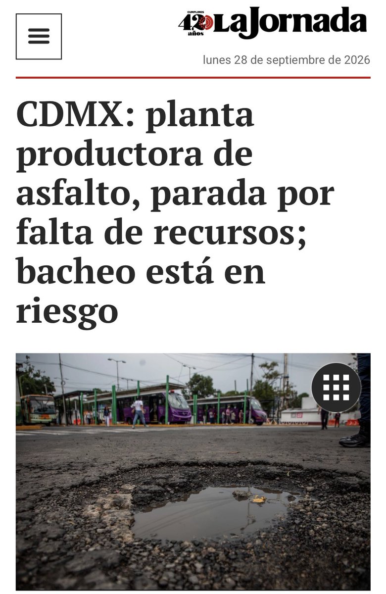 somoscolroma's tweet photo. Varias alcaldías confirmaron que la planta no les ha distribuido o les ha disminuido el volumen que normalmente les entrega, por lo que en algunos casos han debido parar obras hasta 1 mes y en otras se han reducido las cuadrillas que efectúan trabajos de bacheo https://t.co/oFXOKmwc3V