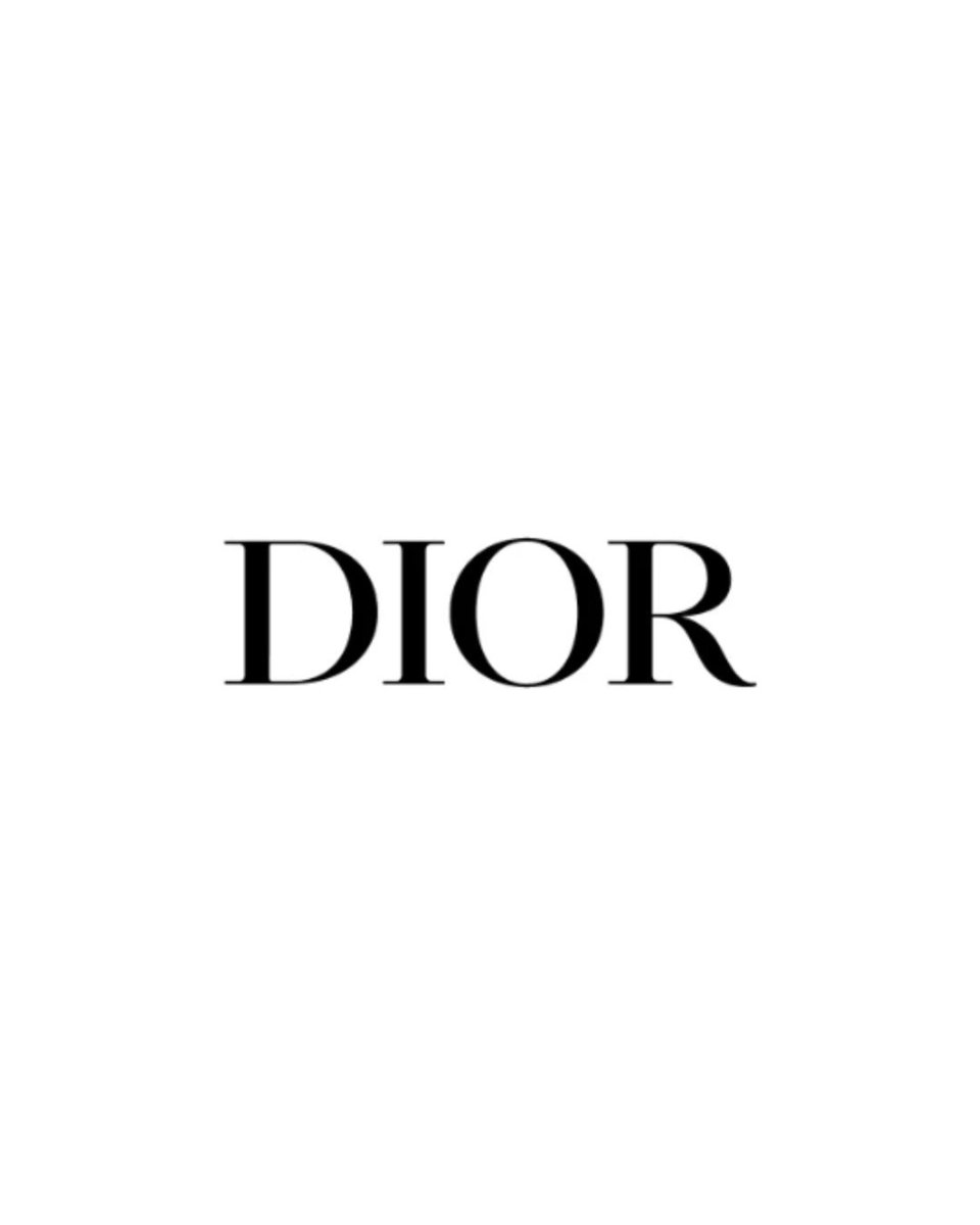 PopEmpirex's tweet photo. JISOO is Officially attending the upcoming Dior Fashion Show in Paris. https://t.co/1B8fol43ZA