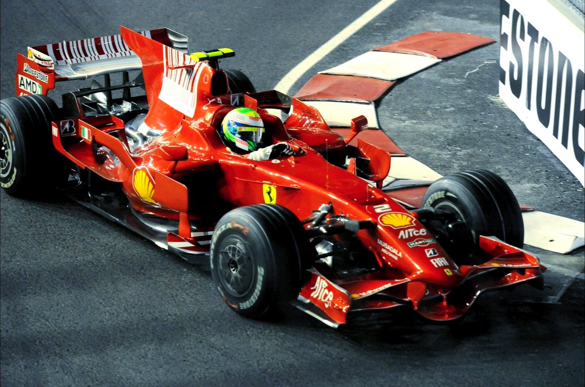 F1Freme's tweet photo. @Felipemmeira Felipe Massa 🇧🇷 Ferrari F2008

Marina Bay 🇸🇬 2008 https://t.co/eeB1ZcPWip