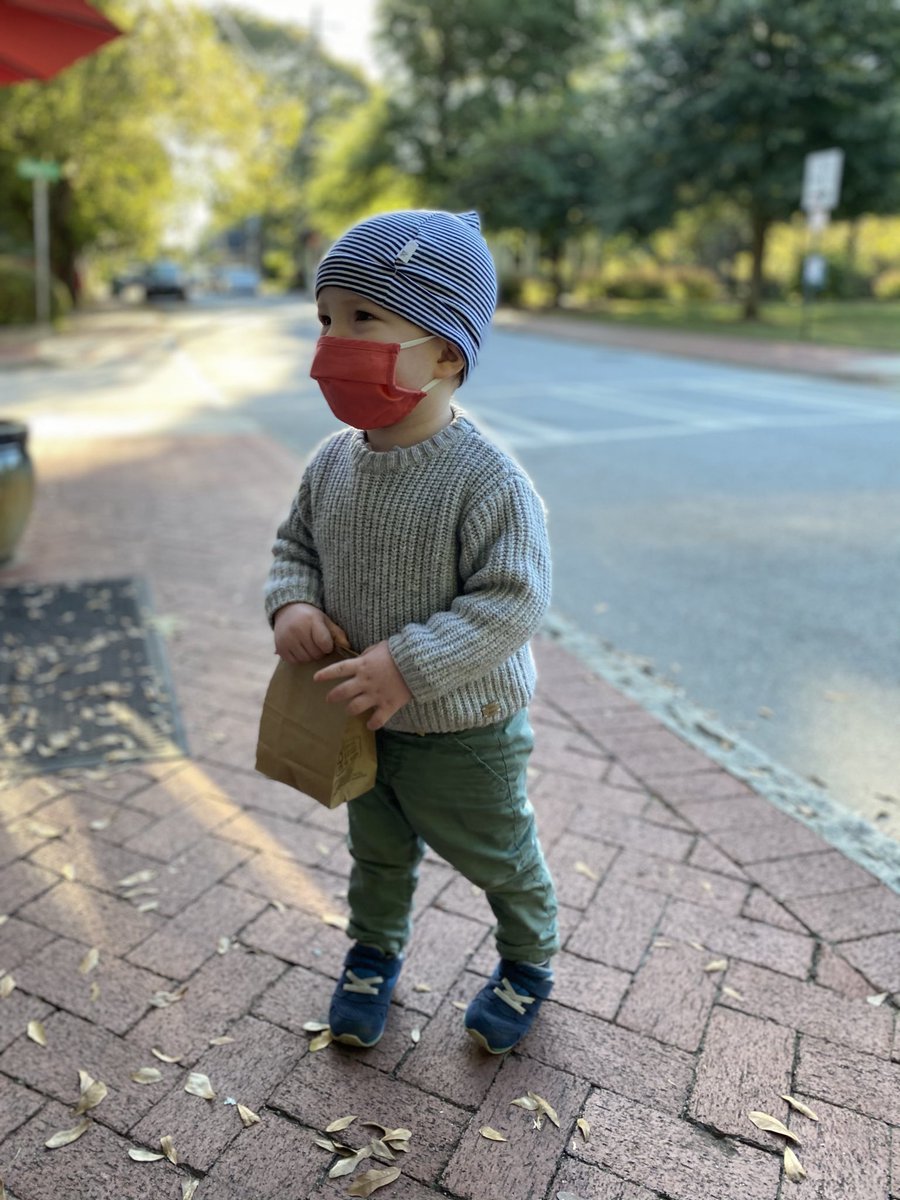 dearqed's tweet photo. I’m sad today so here is a 2020 visual story about my kid https://t.co/HiqmLSIOdV