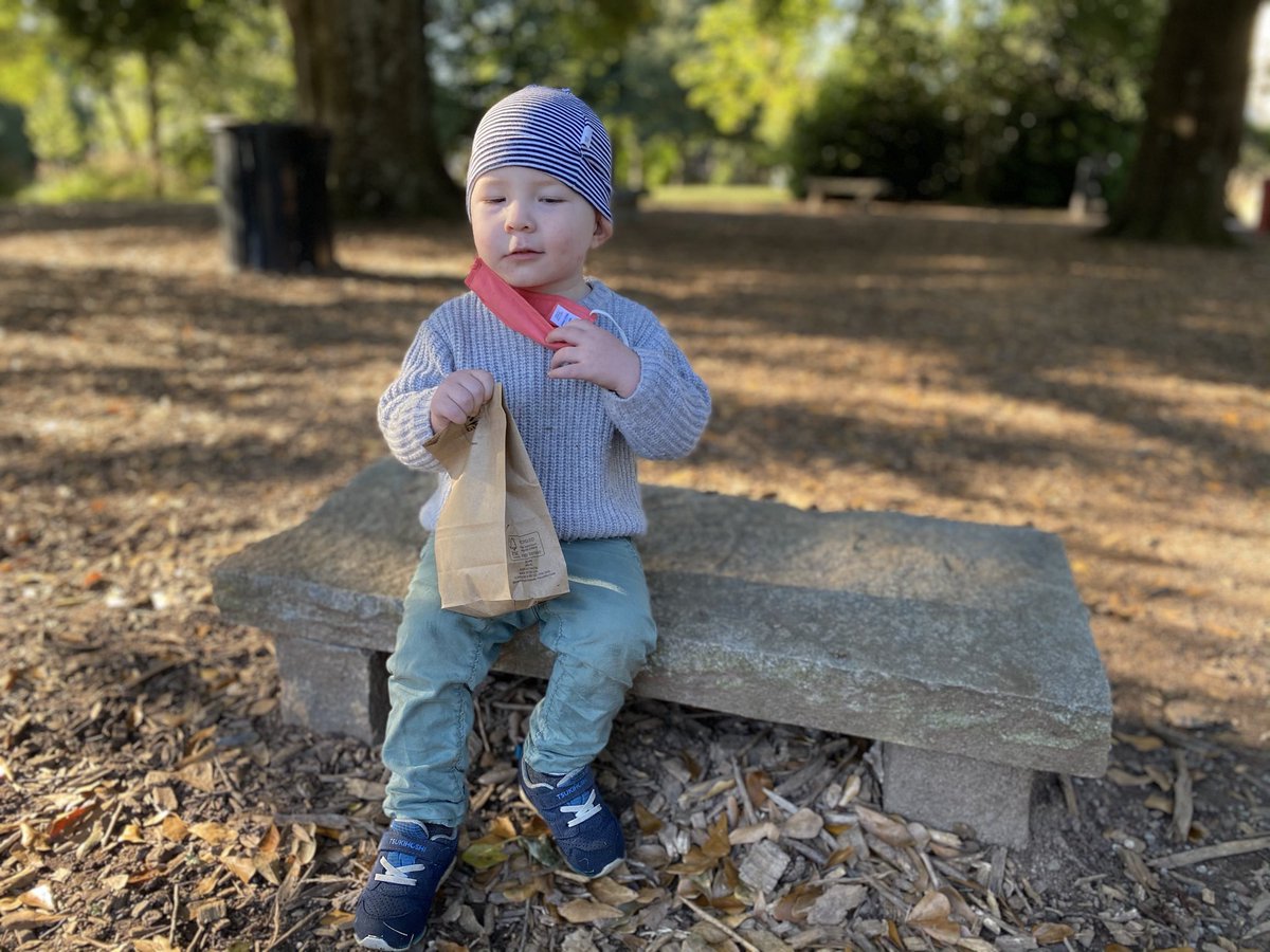 dearqed's tweet photo. I’m sad today so here is a 2020 visual story about my kid https://t.co/HiqmLSIOdV