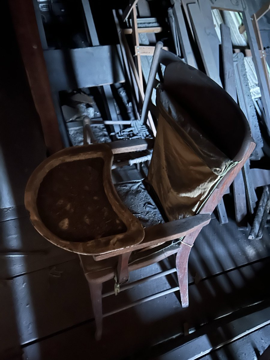 Number1lumpyfan's tweet photo. they let me dwell in abandoned farm house attics for fun https://t.co/kzsIKJL34d