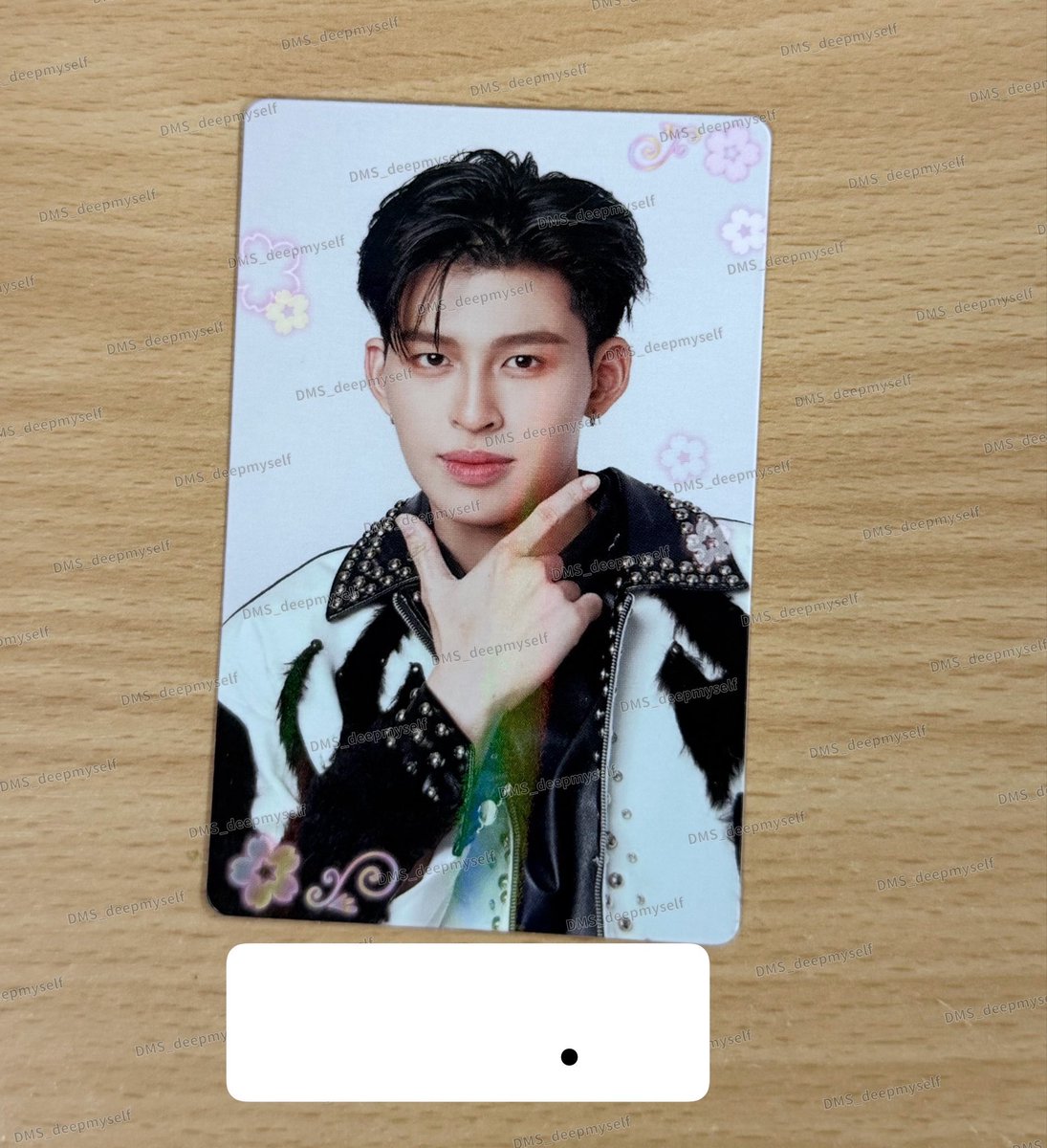 DMS_deepmyself's tweet photo. ปอนด์ Jasper  250฿ รวมส่ง

#GMMTVPOPUPSTOREINFUKUOKA2026
#ตลาดนัดGMMTV https://t.co/Wp4Q9ojhNL