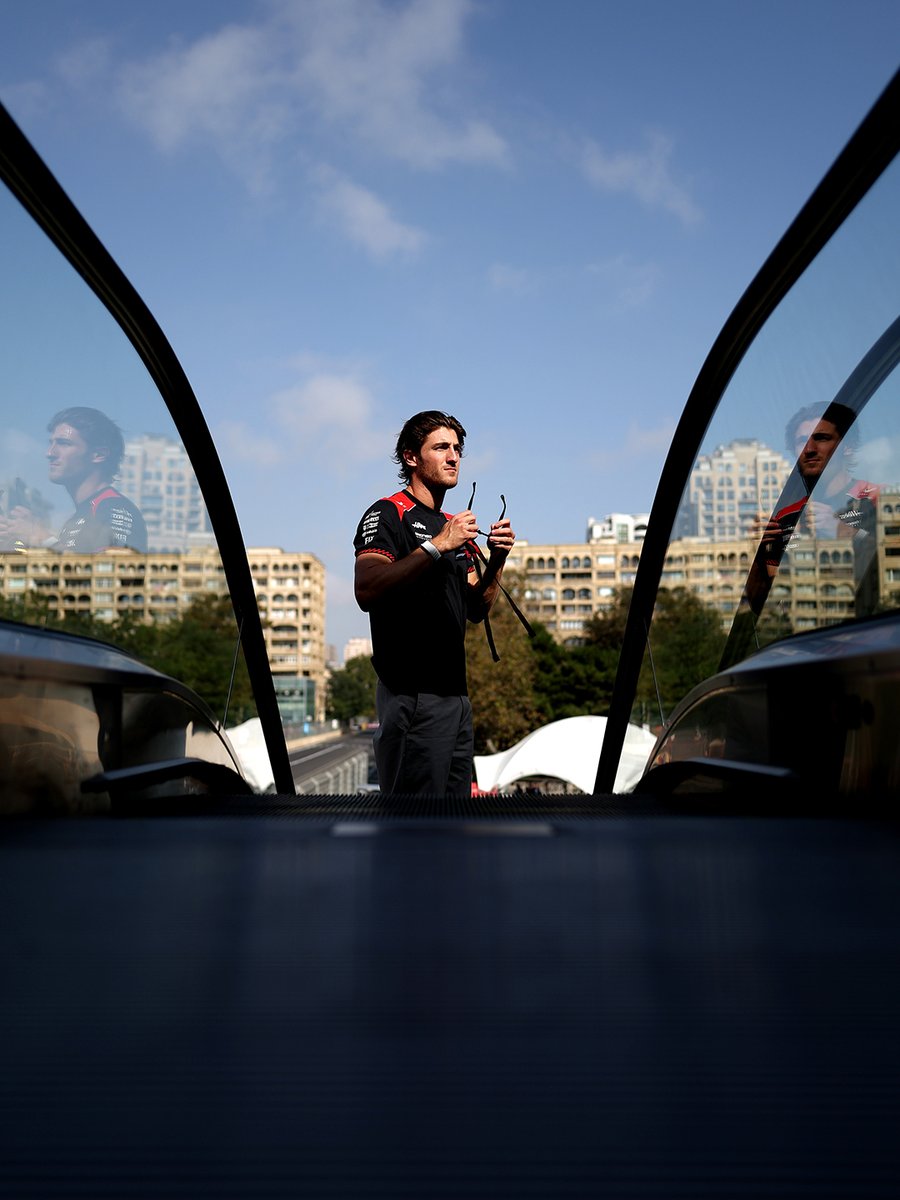 HaasF1Team's tweet photo. Catching JD in his model era 👌📸

#HaasF1 #F1 https://t.co/qvN2qMKw0M
