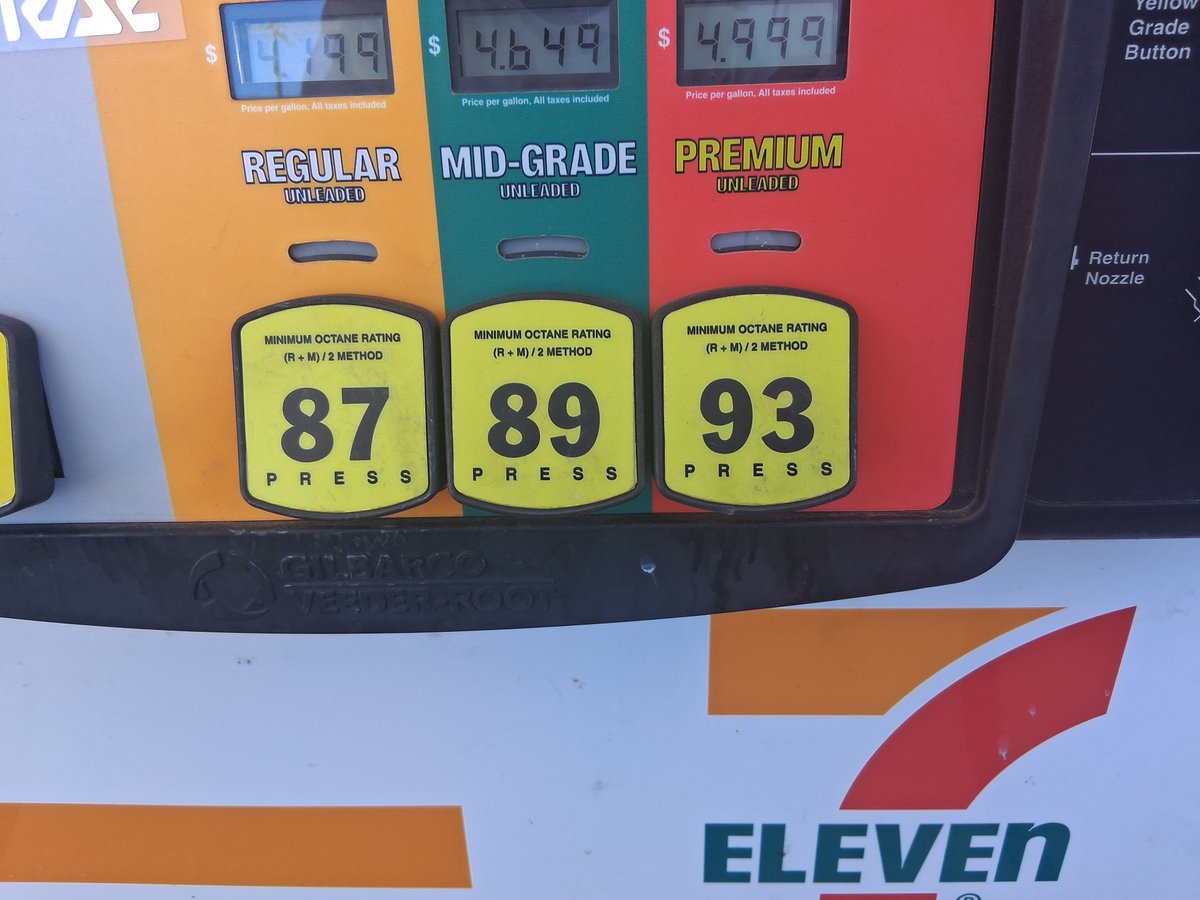 JimJimu4db's tweet photo. 7-Eleven gas prices in Piedmont South Carolina https://t.co/nnBCA9jx7r