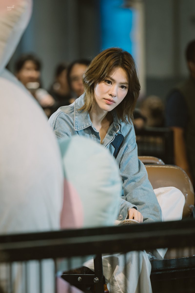 butterflyverse_'s tweet photo. รูปเดือนสี่ แต่งเดือนเก้า 
ให้เลย ป้านักดองรูป 🥹 https://t.co/uPUNwmImAd