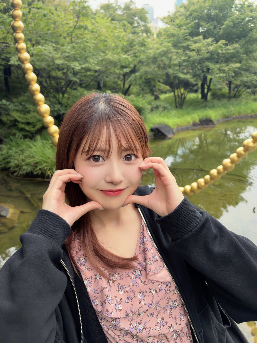 hinaho_0303's tweet photo. おはよ！ラブリーな池を発見💡🫶
ずっと雨だね☔今日も気をつけてファイト！ https://t.co/13keyYWkIv
