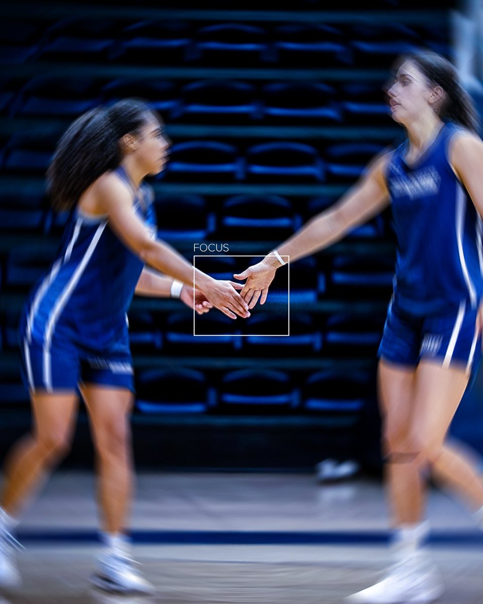 monmouth_wbb's tweet photo. focus
..
..
..
#FlyHawks
#aShoreThing 🌊 https://t.co/hOMvAKy3Ip