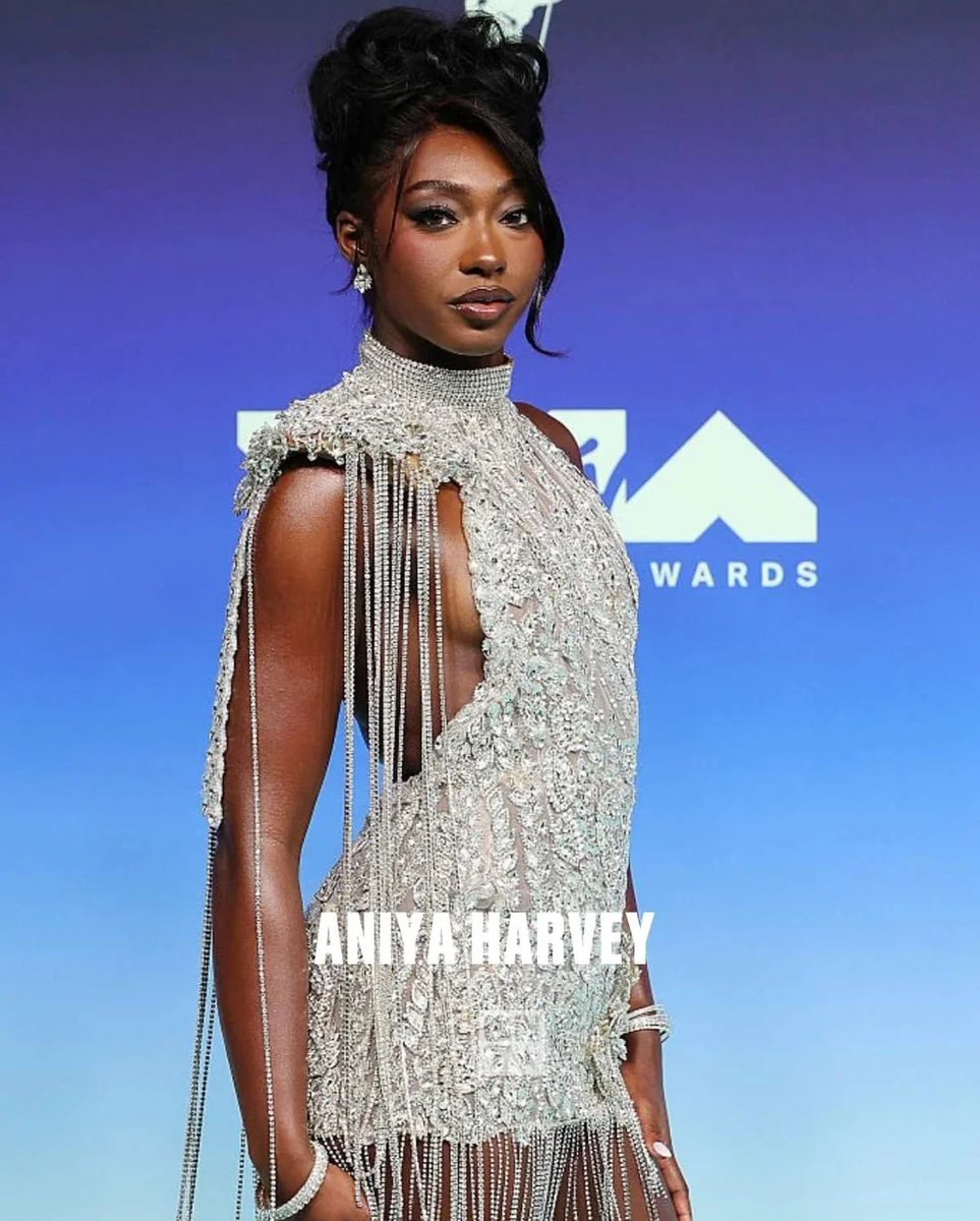 TosinSilver_Da's tweet photo. Olandria &amp; Aniya featured on BET's 2026 VMAs Best Dressed list! https://t.co/GnbdZSVVft