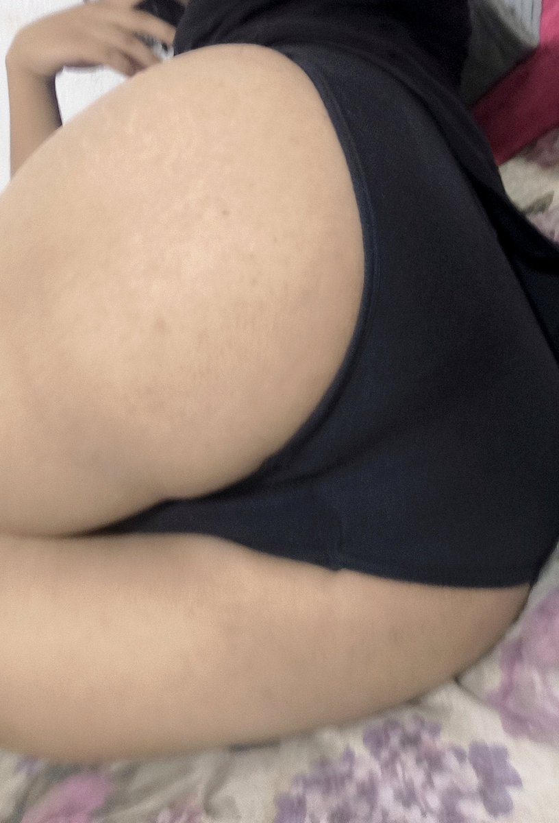 vanessadefiness's tweet photo. #femboy #gay #bottom https://t.co/ZJ1ZgN8wu5