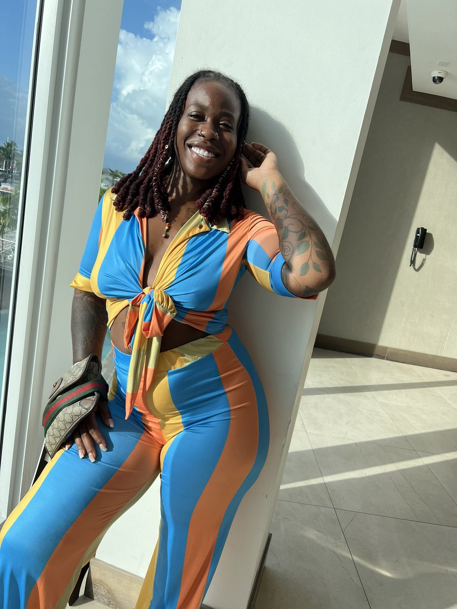 olive_be43's tweet photo. Have a blessed week 🫶 #Thick https://t.co/7fxVmsmCct