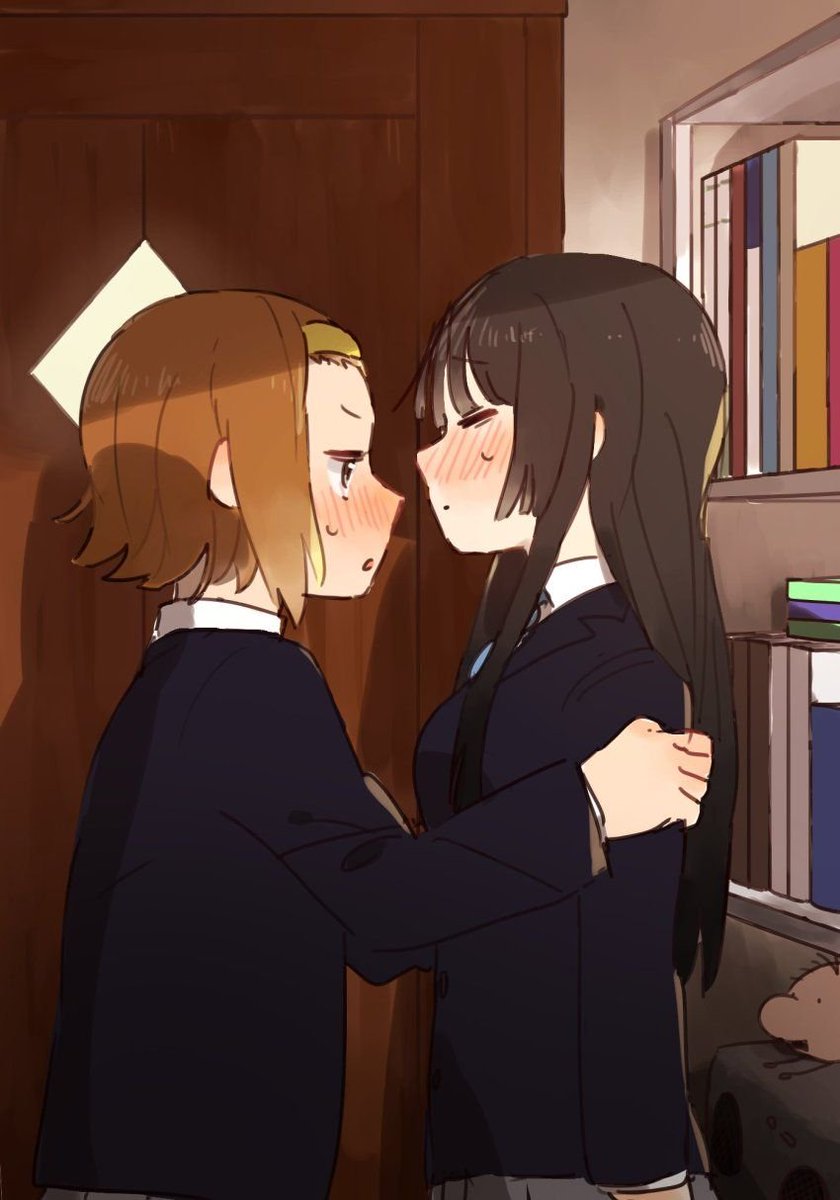 ritsulover06's tweet photo. they're gonna kiss https://t.co/VeDNmZIBUe