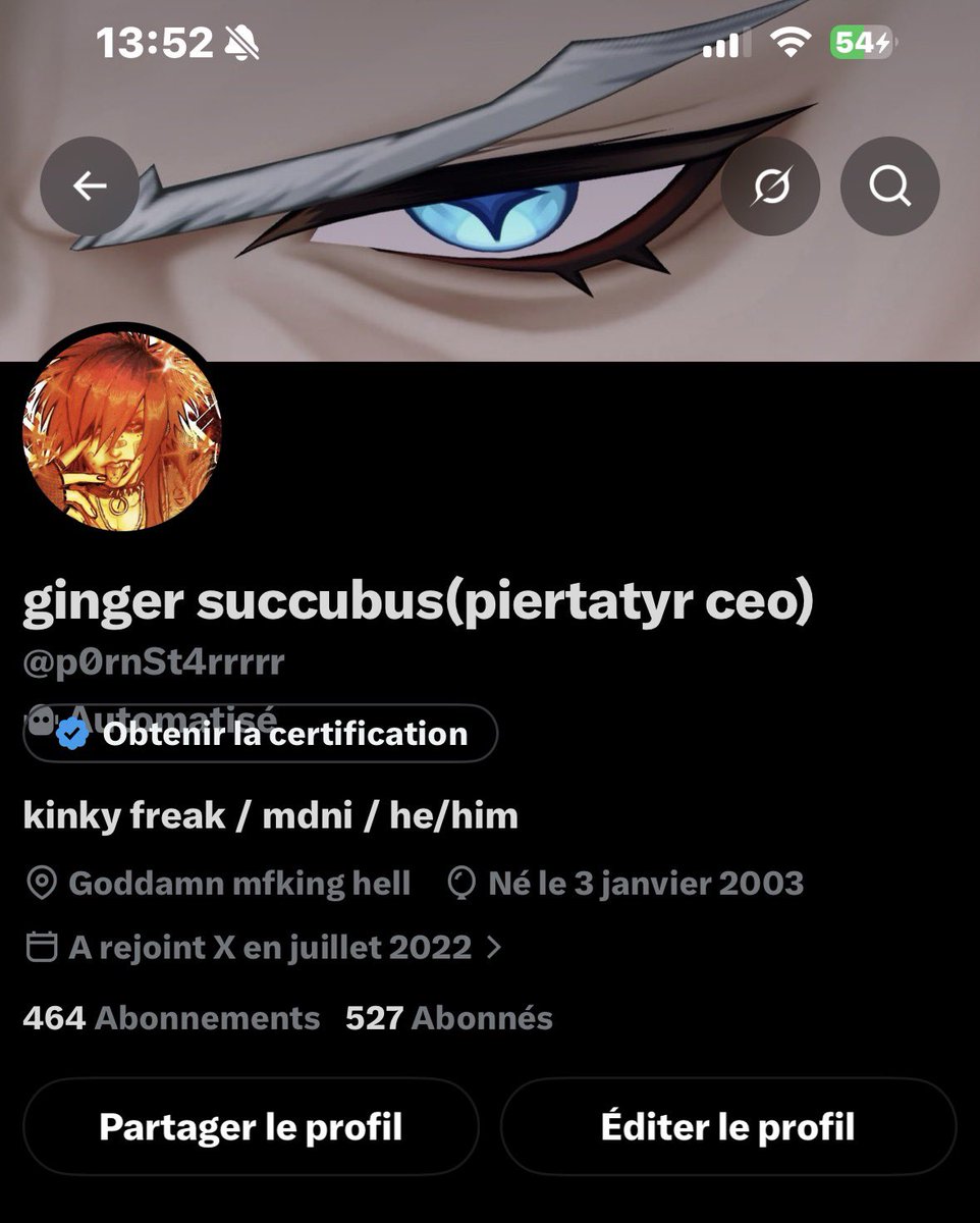 p0rnSt4rrrrr's tweet photo. Perfil / tela de bloqueio / última música / pinterest 

Única coisa mais bipolar que eu é meu celular https://t.co/5GAgkl4tJf