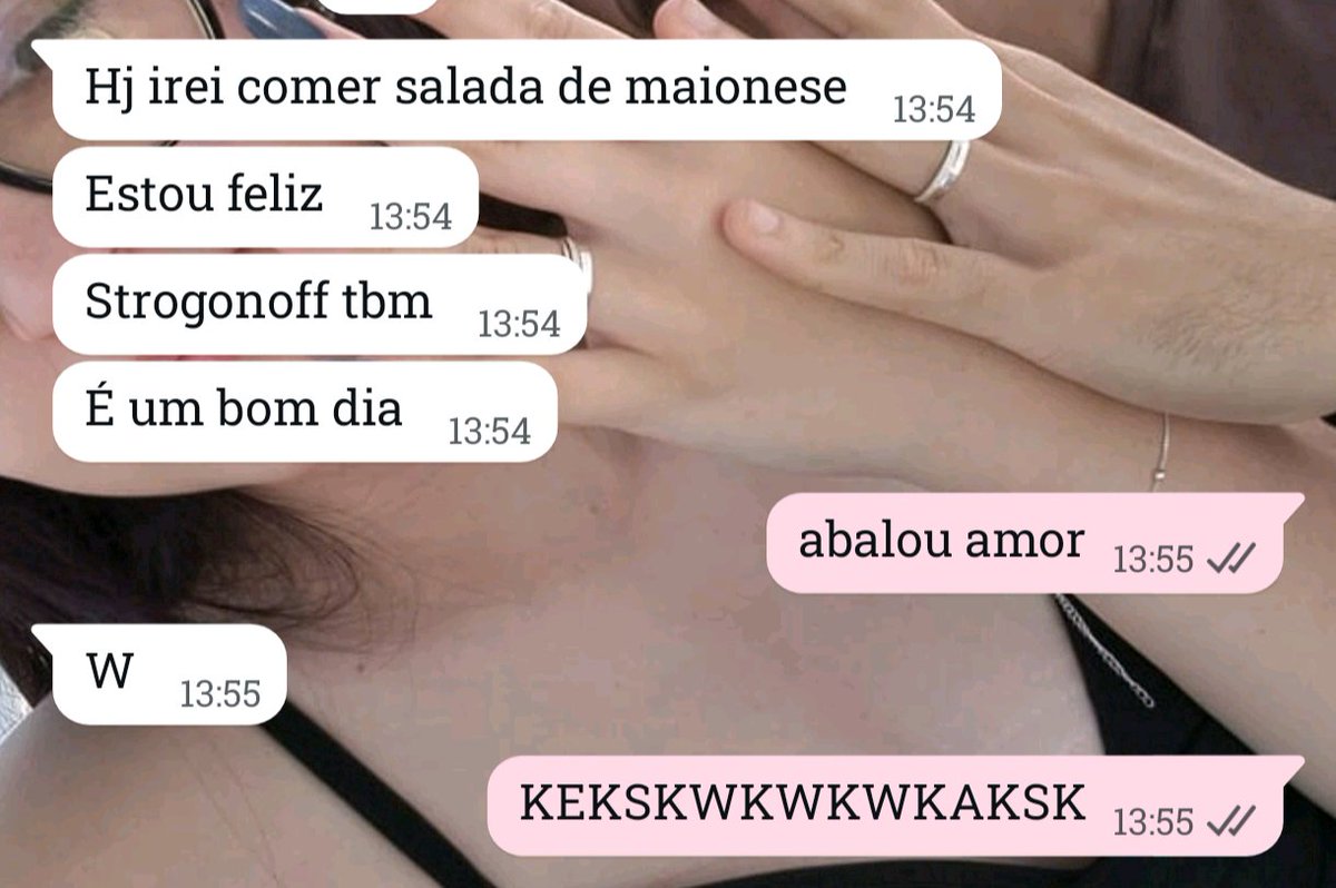 juliaacomg's tweet photo. to ensinando direitinho https://t.co/ezeyYf0Xmy