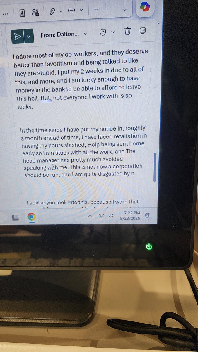 SuperNerdDalton's tweet photo. @Trulieve Here is the rest of the email.
Do better for your workers.
You are a billion dollar company who's system runs on rubber bands and bubblegum, and you rip off patients daily.
#Marijuana #MedicalMarijuana #MedicalCanabis #MedicalCannabis #Trulieve #Rollone #ModernFlower #weed https://t.co/uHuGHRr6pK