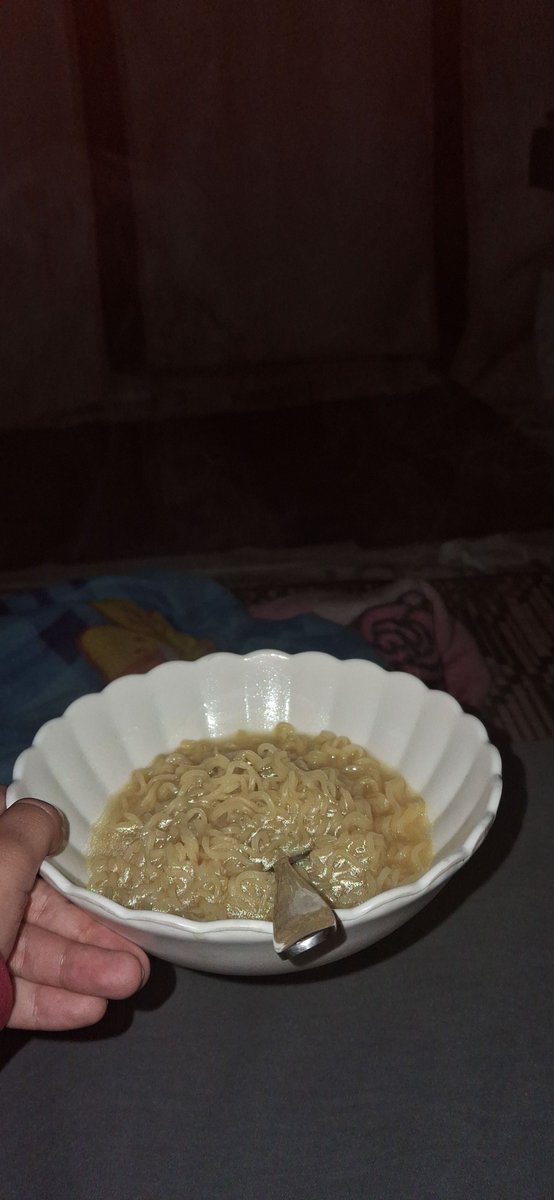 raneem__gaza's tweet photo. I couldn't sleep because I was so hungry. We hadn't eaten; we didn't have enough to buy a meal, and I hadn't eaten enough for my siblings. I couldn't sleep, so I prepared a meal to appease my hunger for $0.33. Please don't forget us, everyone; we need your help🙏🙏. https://t.co/sr2tbesuGB