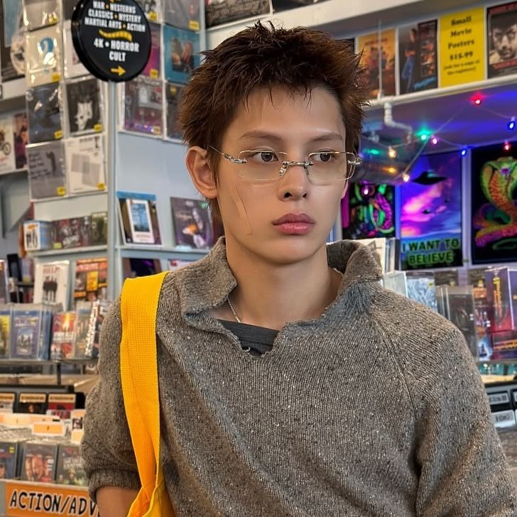 DaisyFl62's tweet photo. #james https://t.co/9eLav01KXC