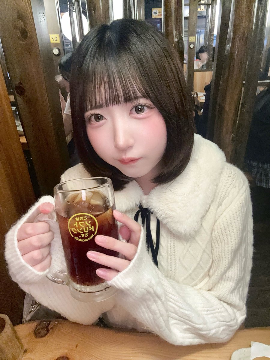 __c1wa's tweet photo. 全部全部計算だって好きでいて？
 #自撮り界隈 https://t.co/FVl6JbHcGv